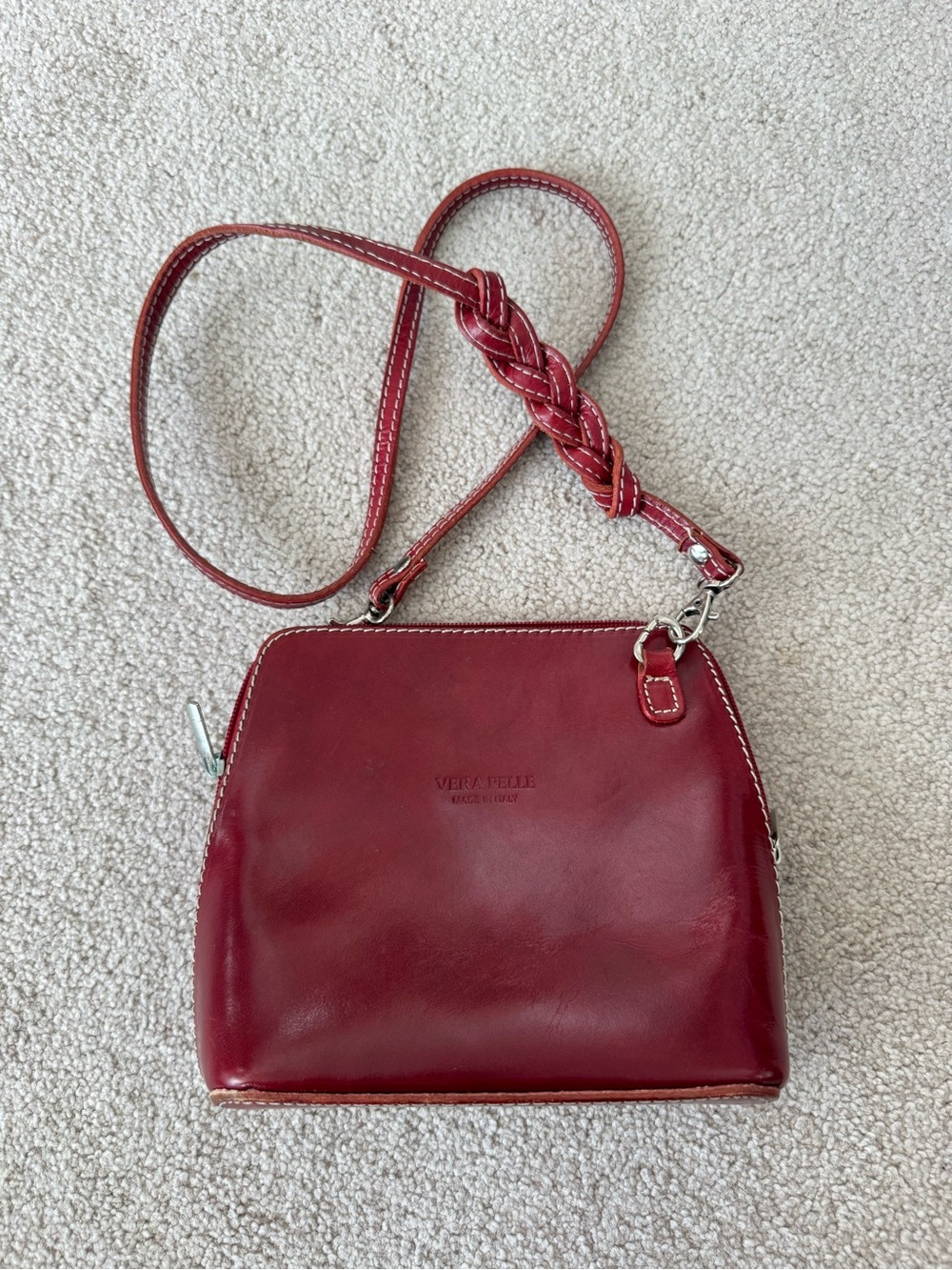 Vera Pelle red leather shoulder bag